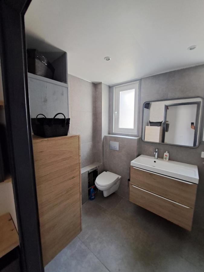 Apartment Superbe Rez-de-jardin Refait A Neuf. Breil-sur-Roya